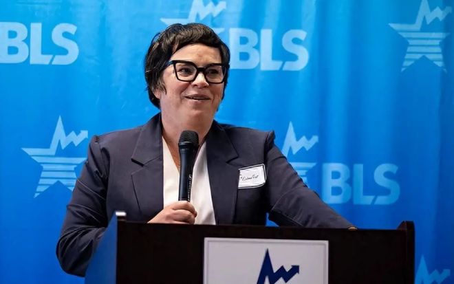 奇趣分分彩:美联储的天塌了?特朗普当面问罪,鲍威尔瞬间老了10岁